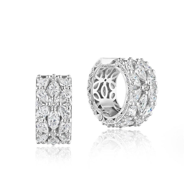 Floral Earring in Platinum